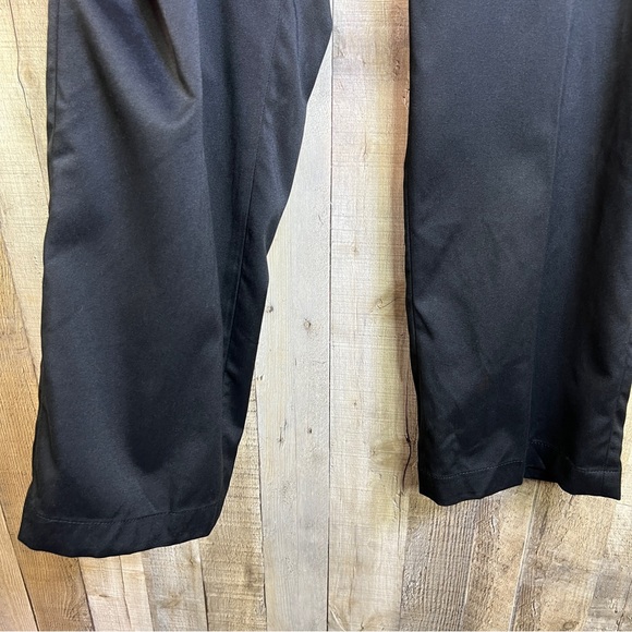 Amazon Essentials Size 38Wx32L Classic Black Dress Pants - Picture 4 of 13